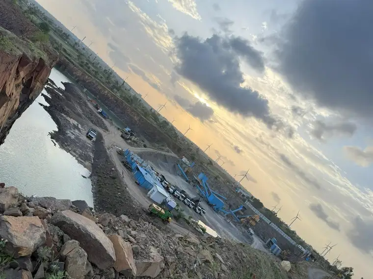 Shri Krishan Construction mining, crushing and infrastructure operations